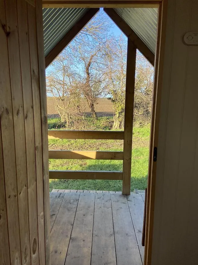 Fen Meadows Glamping - Luxury Cabins And Bell Tents Cambridge