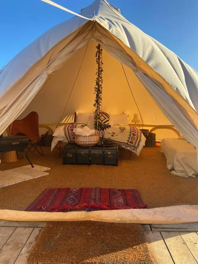 Fen Meadows Glamping - Luxury Cabins And Bell Tents Cambridge